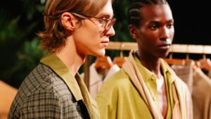 Arte e Solidariedade: O Na Praia Festival e o Combate à Fome nos EAU