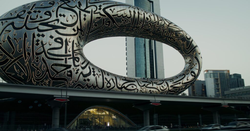 Empresários brasileiros se reúnem em Dubai para evento de negócios focado em varejo e construção civil