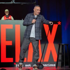 Russell Peters Está de Volta a Dubai com Seu Relax World Tour!