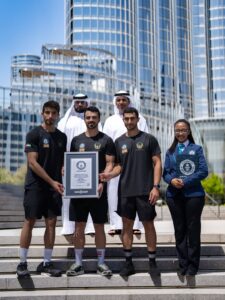 Heróis dos EAU: Bombeiros Batem Recorde no Burj Khalifa