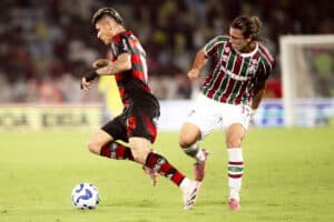 O Que Deixa os EAU em Evidência: Uma Nova Oportunidade para Brasileiros