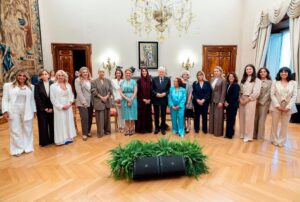 Reem Al Hashimy Recebe Prêmio Internacional e Destaca o Empoderamento Feminino nos EAU